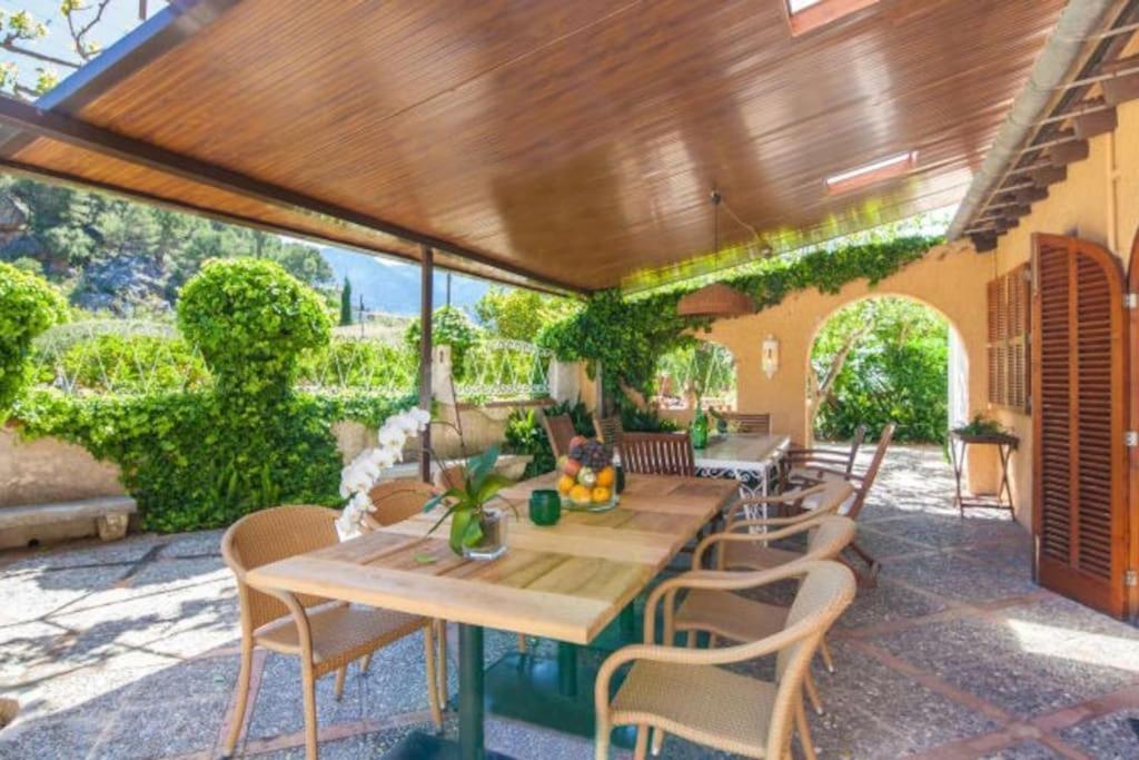 Son Llempaies, Finca For 12 Sóller Buitenkant foto